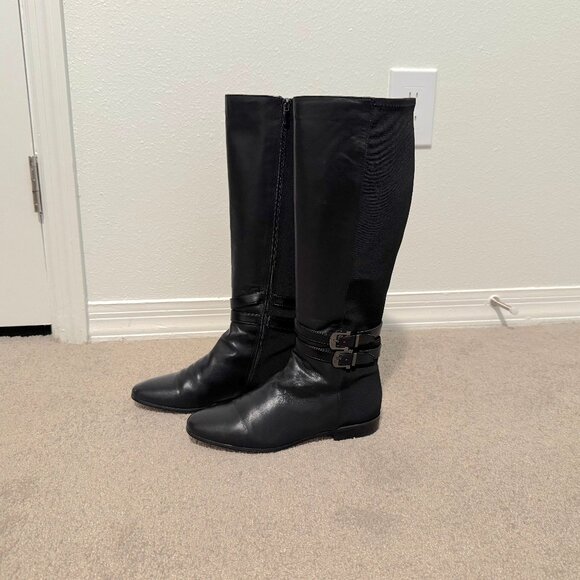 White House Black Market Mabry Black Mixed Zipper Flat Boots Sz 7.5 w/Box - Picture 2 of 9